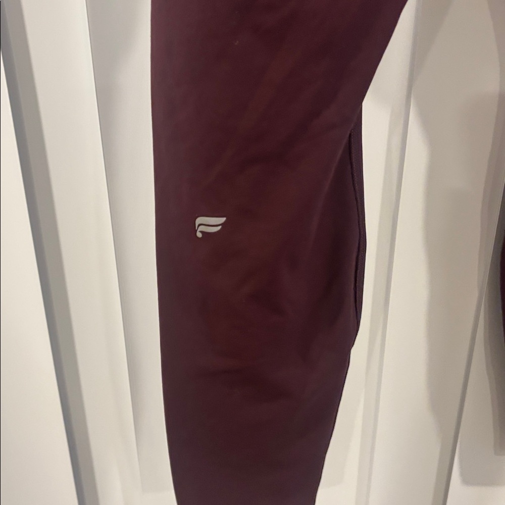 Fabletics ox blood leggings size xl tall Color everpine - Picture 3 of 4